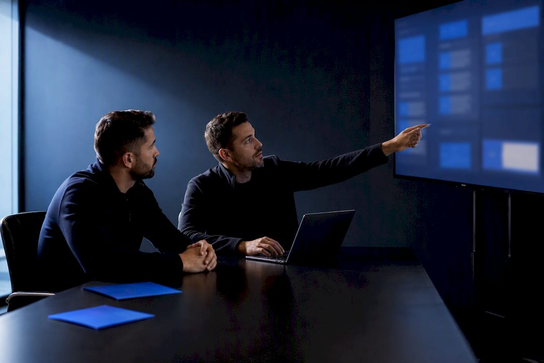 Leads fríos vs tibios: cómo identificarlos y trabajarlos bien